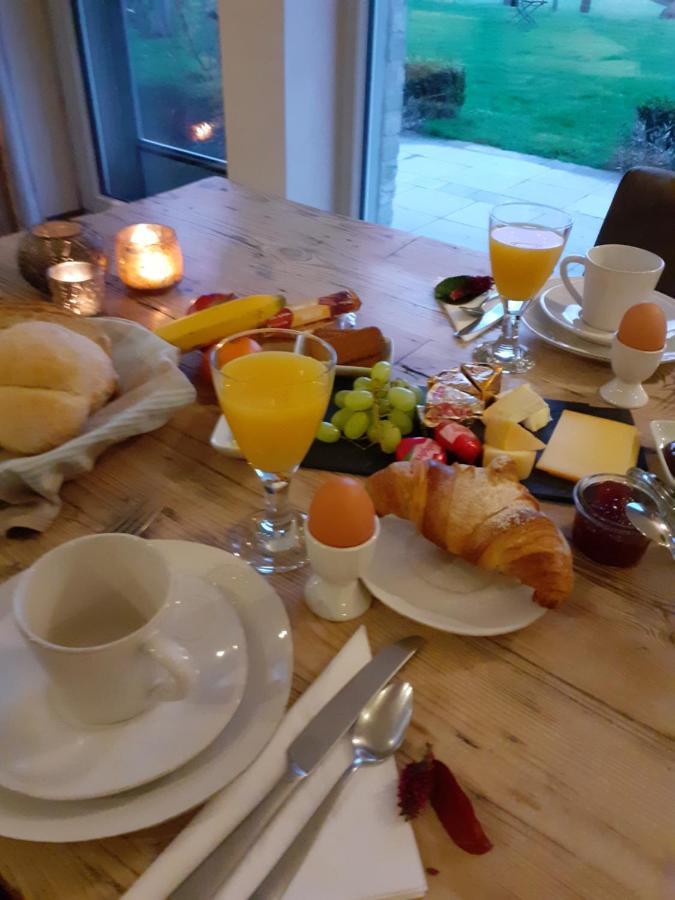 De Zevende Zon Bed & Breakfast โปเปอริงเงอ ภายนอก รูปภาพ