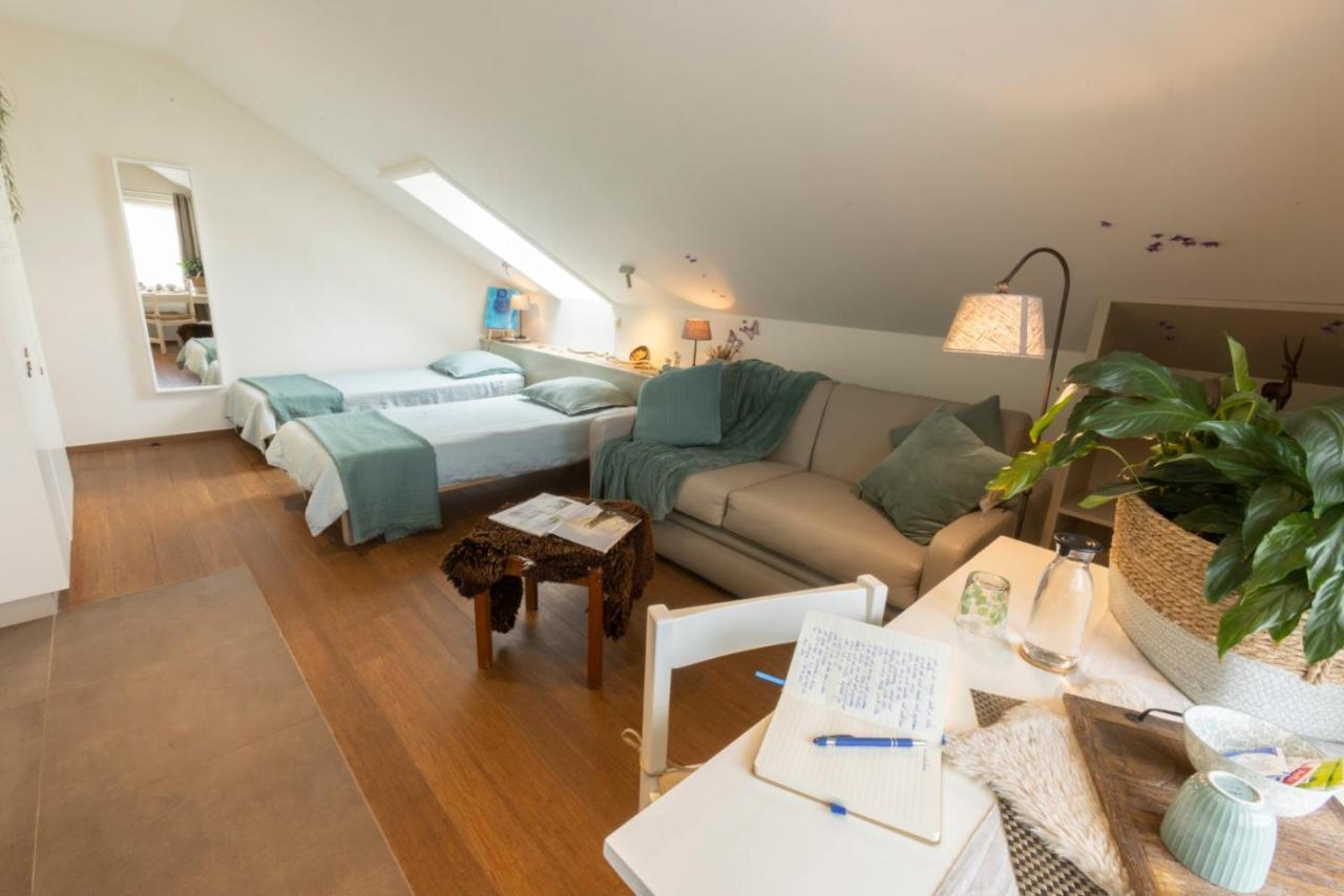 De Zevende Zon Bed & Breakfast โปเปอริงเงอ ภายนอก รูปภาพ